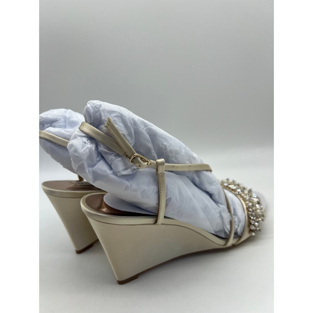 Badgley Mischka Women's Clarisa Embellished Wedge Sandal Ivory MP5243 Size 9 - Picture 7 of 12